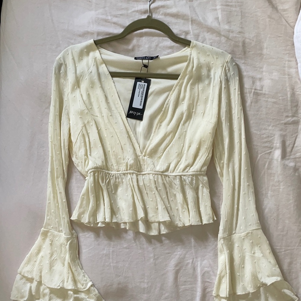 NWT: Nasty Gal Low Cut Tiered Ruffle Top
